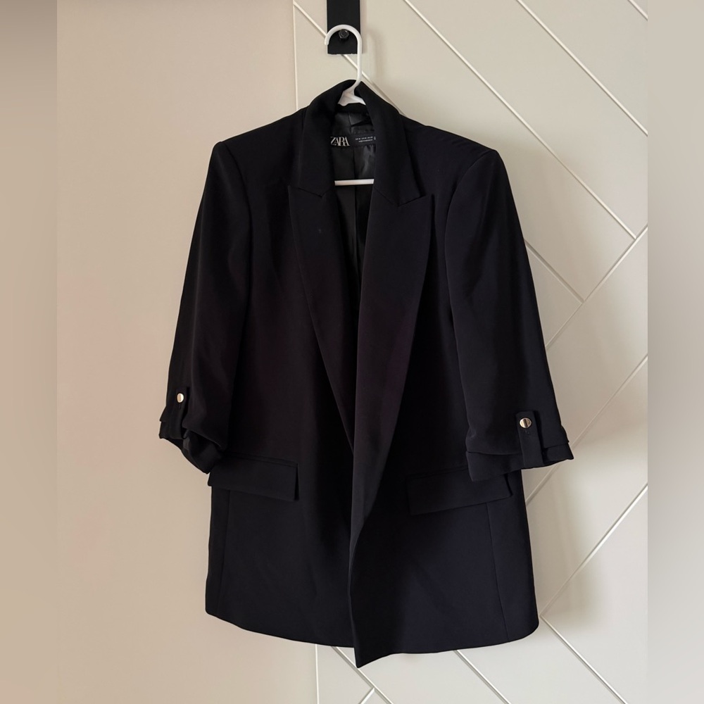 Zara Women's Classic Black Blazer